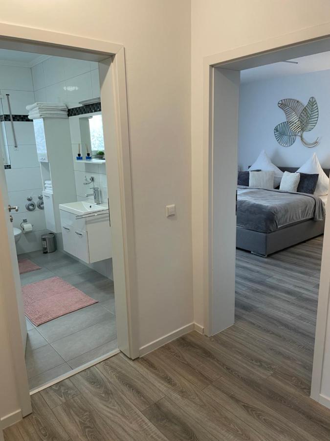Prime Host Lovely Apartment Карлсруэ Экстерьер фото